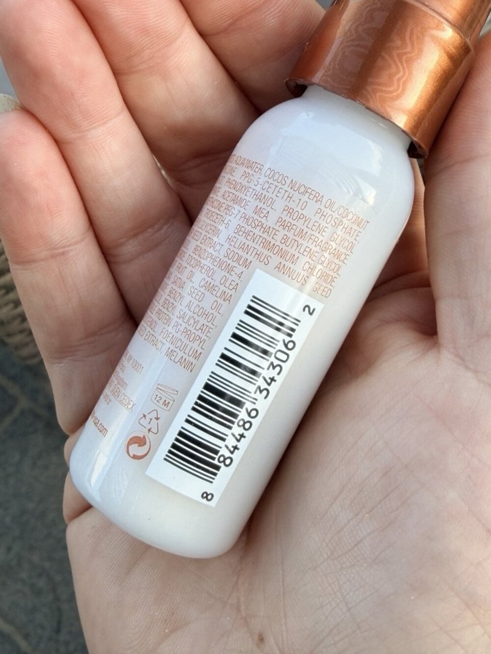 Mizani 25 Miracle Milk Leave-In Conditioner 1 fl oz Travel Sample - Picture 2 of 3